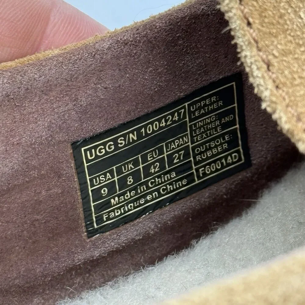 UGG Australia Men’s 9 Brown Suede Shearling Lined Moccasin Boat Shoes